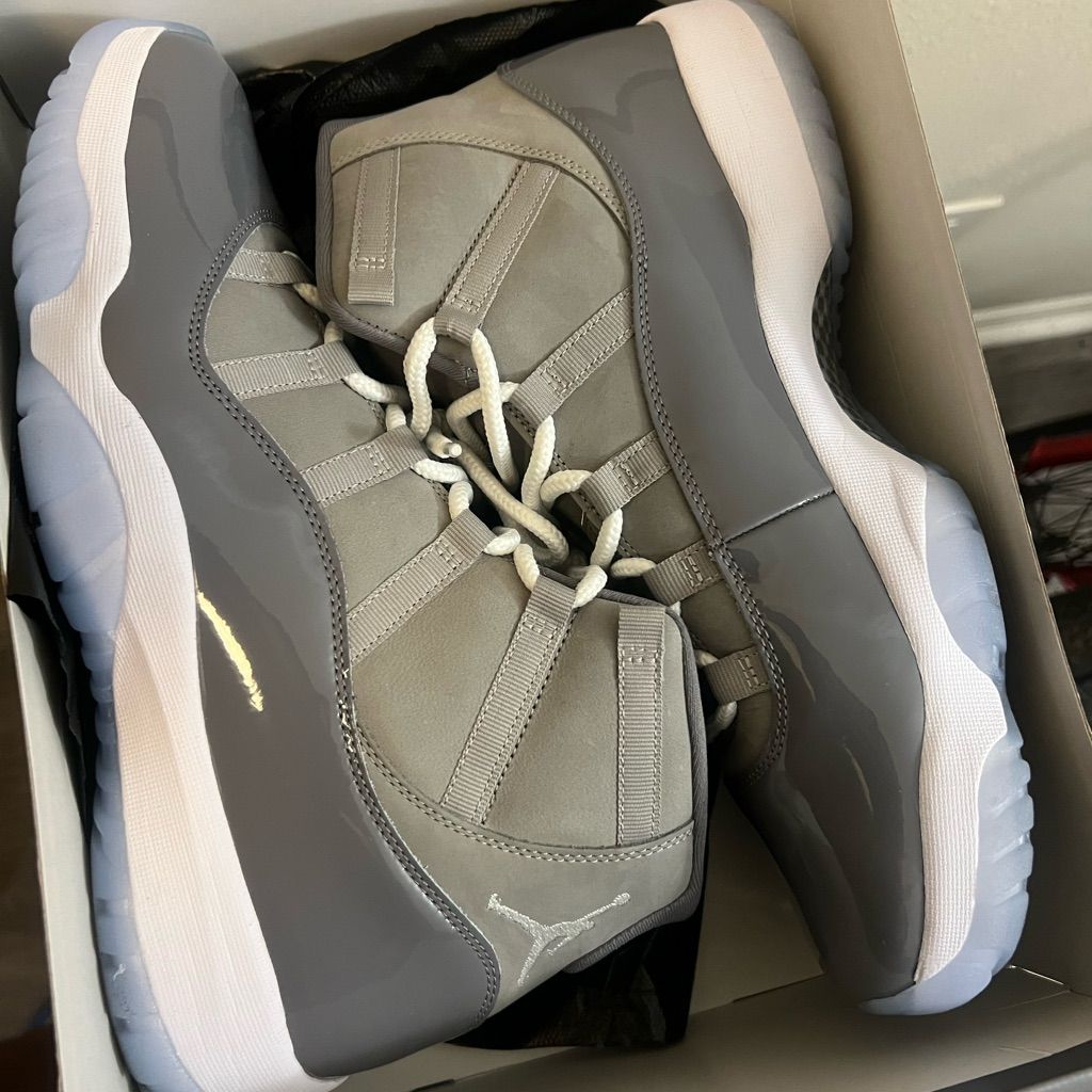 Air Jordan 11 Retro ‘Cool Grey’ photo review