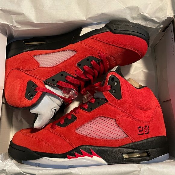 Air Jordan 5 Retro ‘Dunk on Mars’ photo review